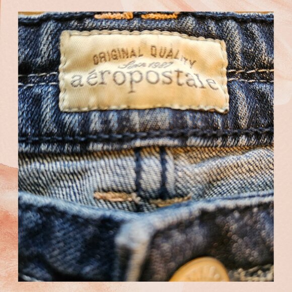 Aeropostale Dark Wash Cuffed Jean Shorts - Picture 3 of 3